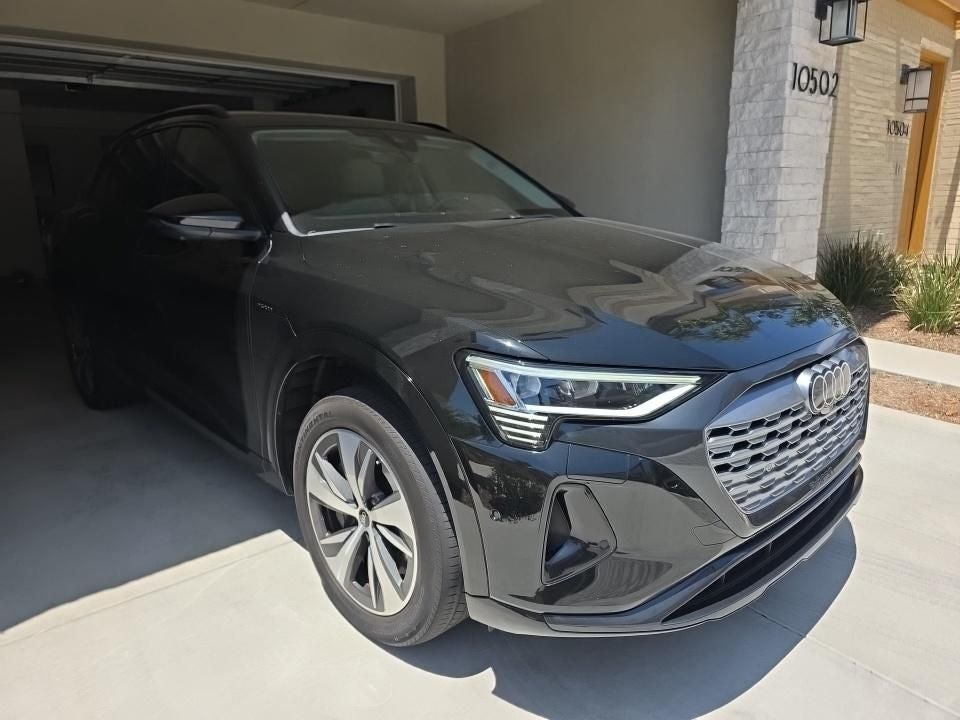 2024 Audi Q8 e-tron Premium Plus quattro
