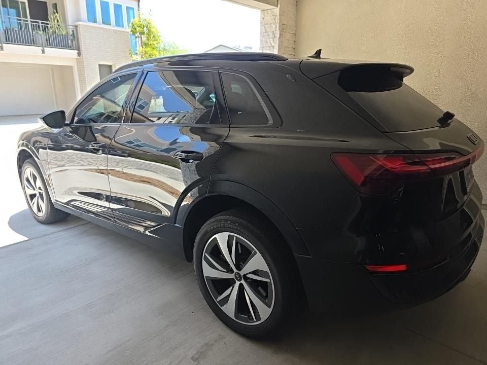 2024 Audi Q8 e-tron Premium Plus quattro