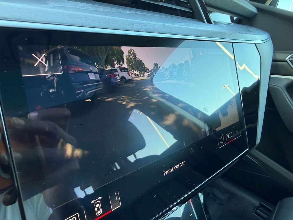2024 Audi Q8 e-tron Premium Plus quattro