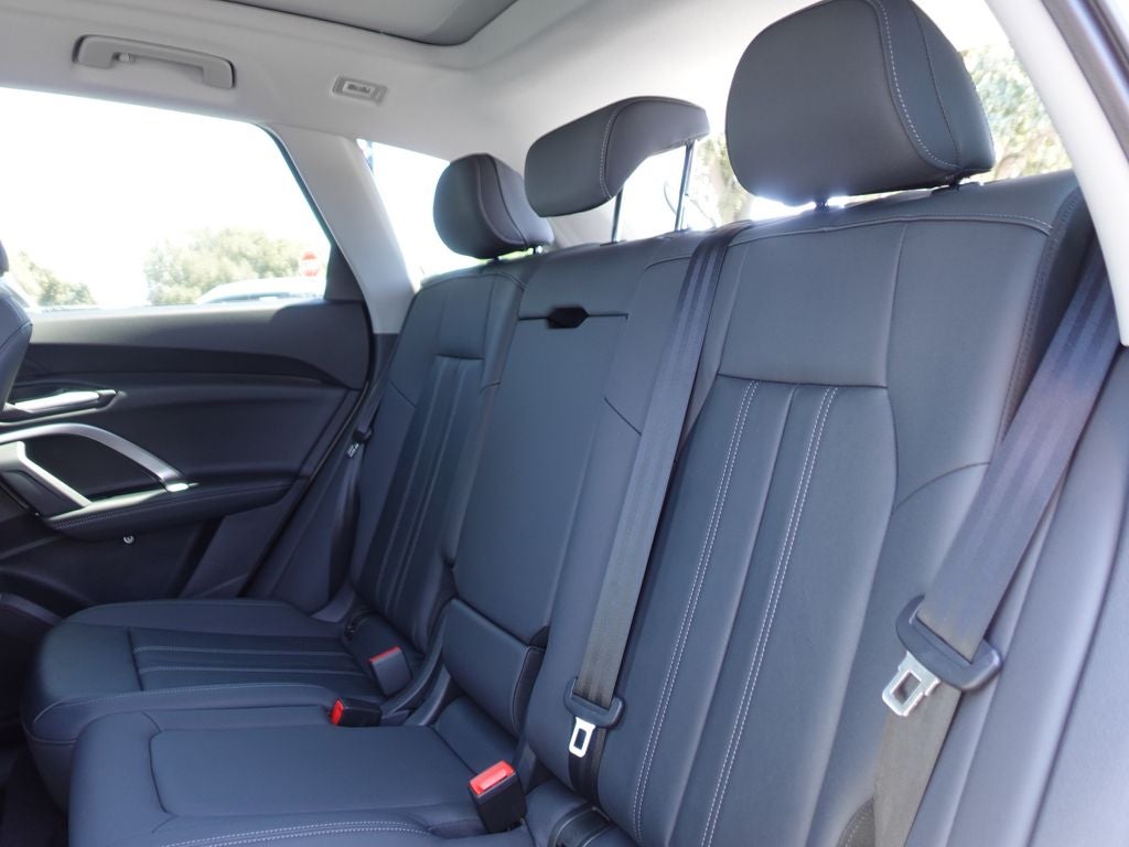 2026 Audi Q5 2.0T Premium Plus quattro