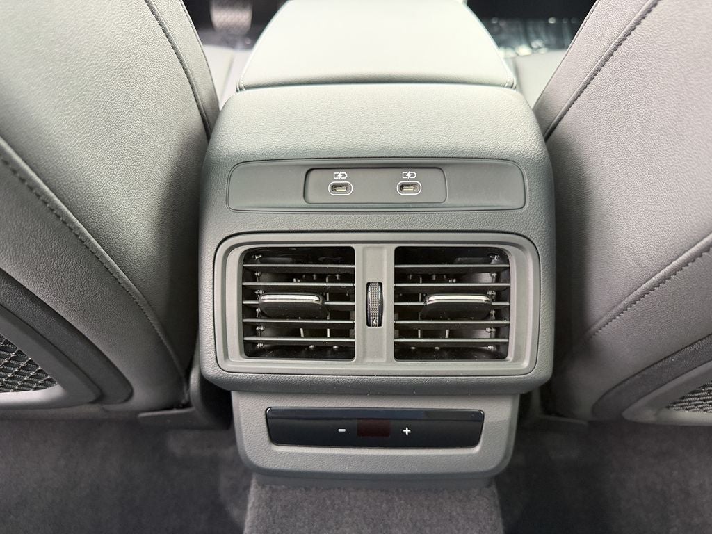 2026 Audi Q5 2.0T Premium Plus quattro