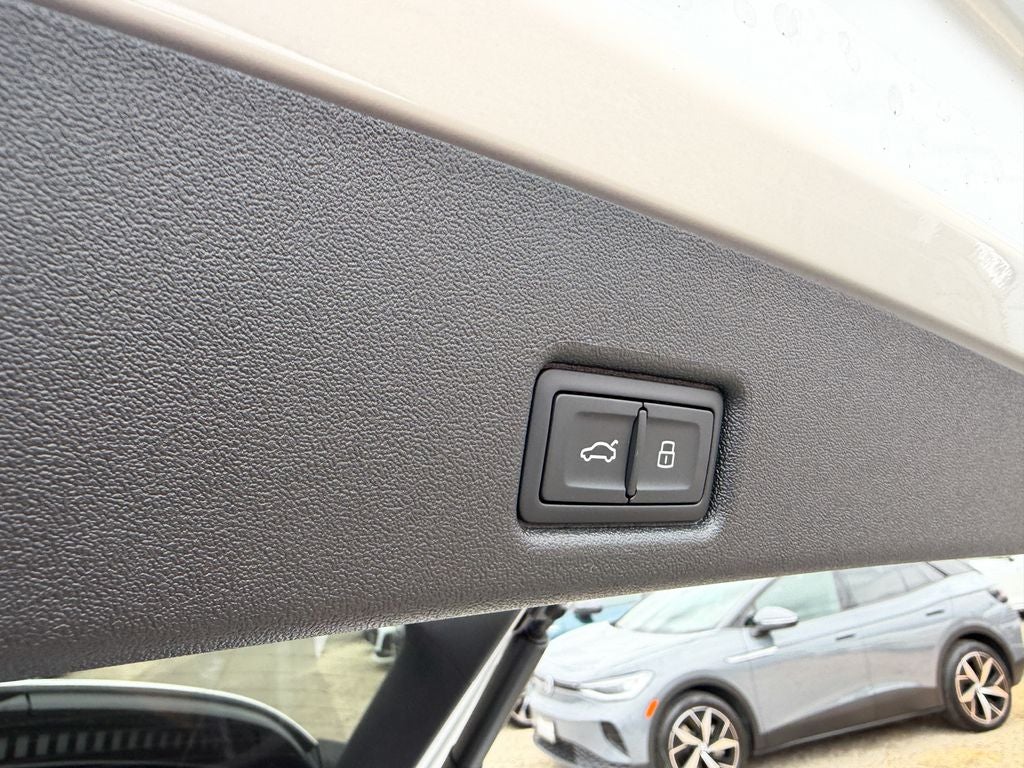 2026 Audi Q5 2.0T Premium Plus quattro