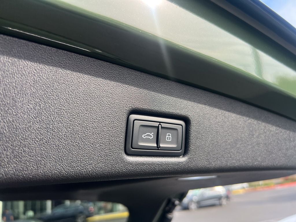 2026 Audi Q5 2.0T Premium Plus quattro
