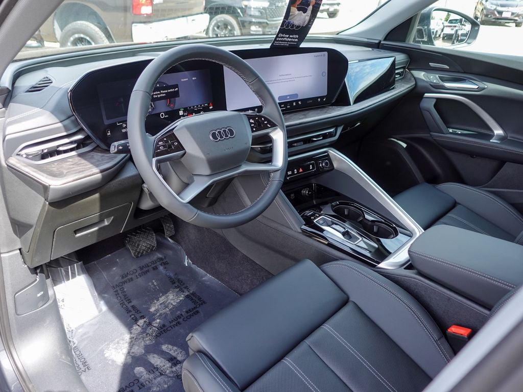 2026 Audi Q5 2.0T Premium Plus quattro