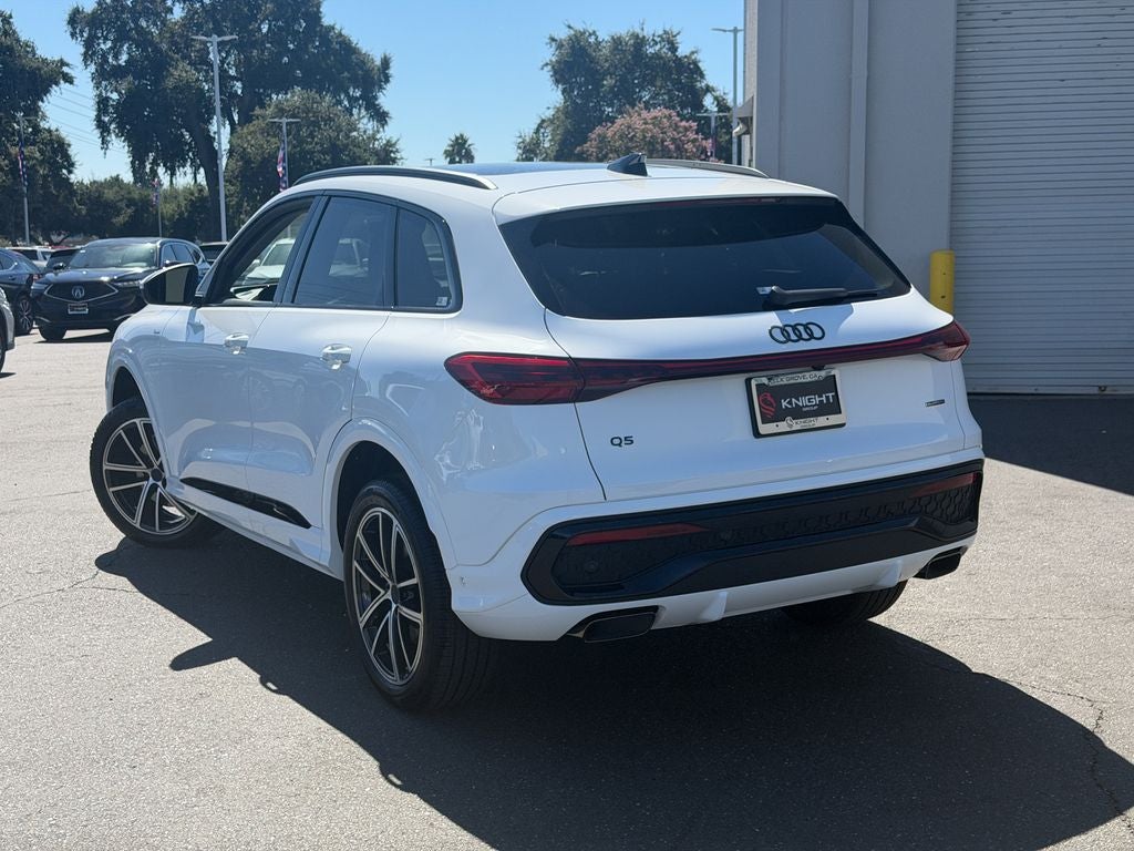 2026 Audi Q5 2.0T Premium Plus quattro