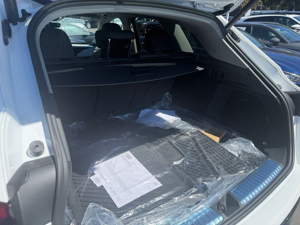 2026 Audi Q5 2.0T Premium Plus quattro