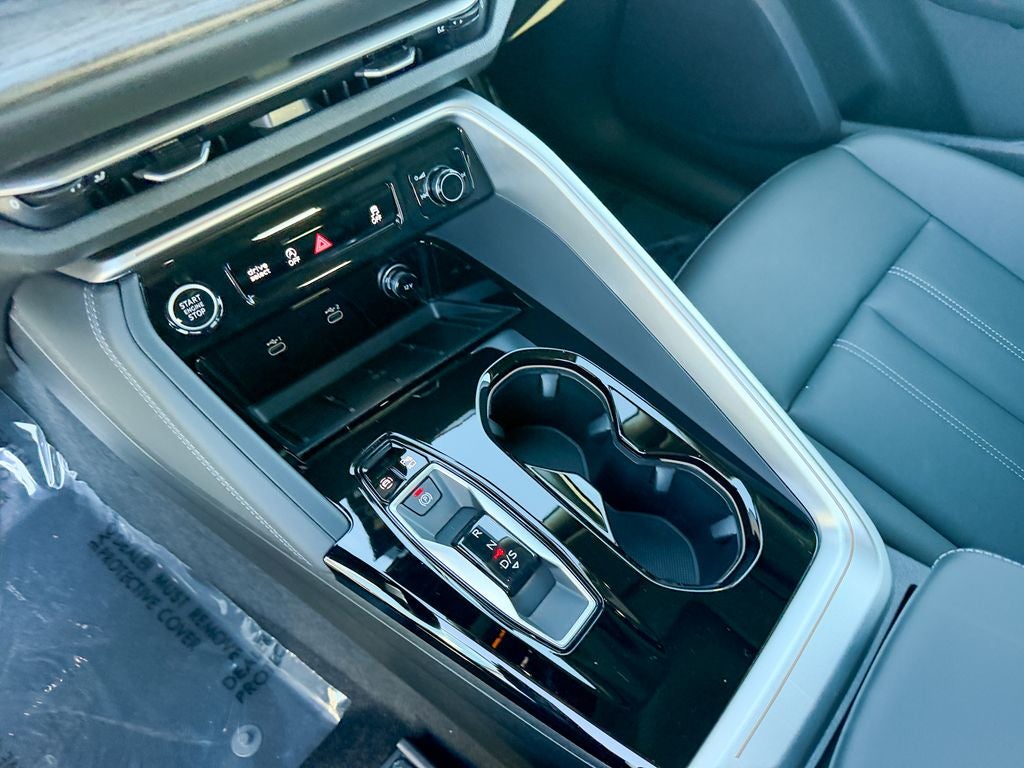 2026 Audi Q5 2.0T Premium Plus quattro