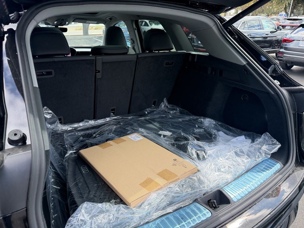 2026 Audi Q5 2.0T Premium Plus quattro