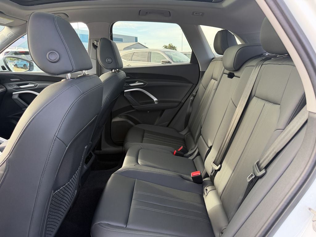 2026 Audi Q5 2.0T Premium Plus quattro