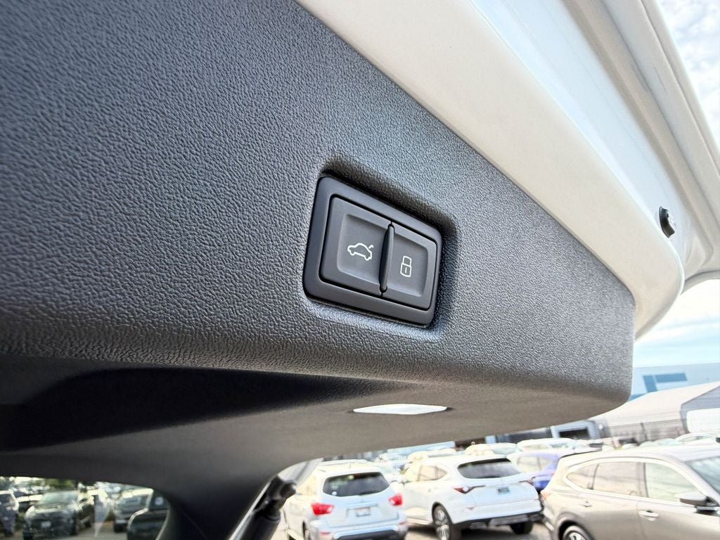 2026 Audi Q5 2.0T Premium Plus quattro