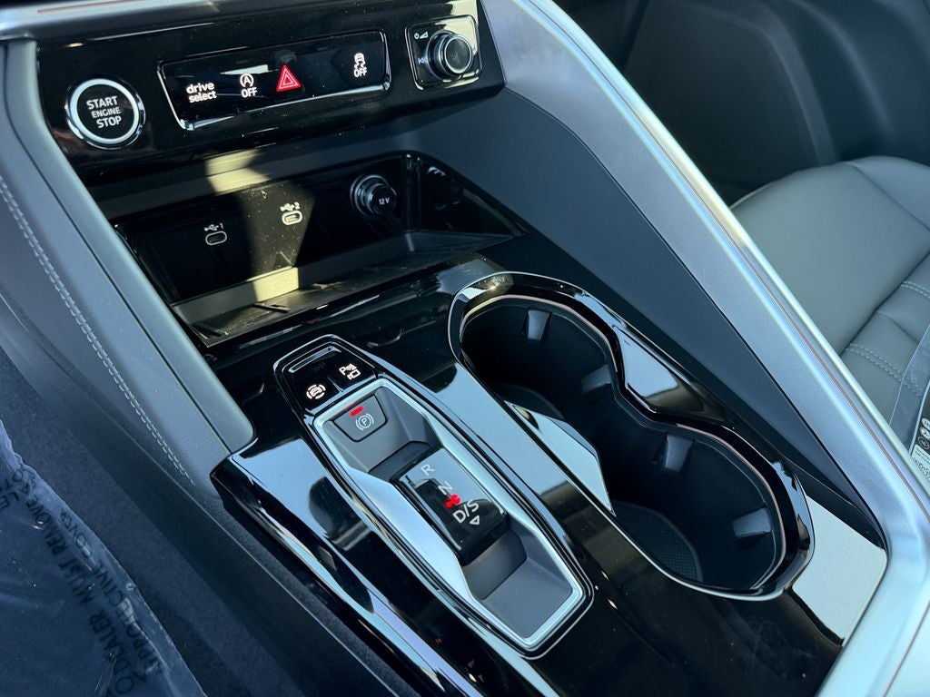 2026 Audi Q5 2.0T Premium Plus quattro