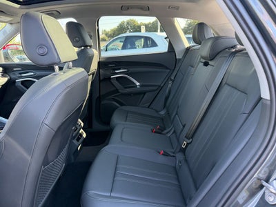 2026 Audi Q5 2.0T Premium Plus quattro