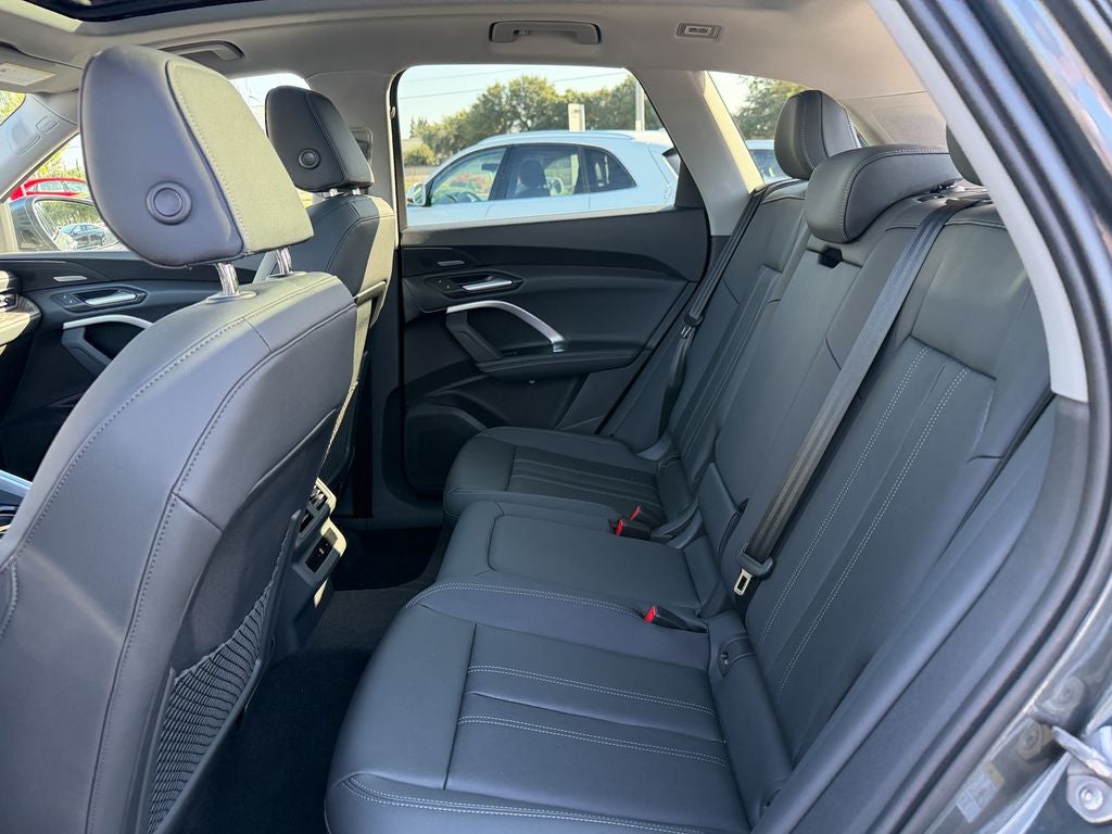 2026 Audi Q5 2.0T Premium Plus quattro
