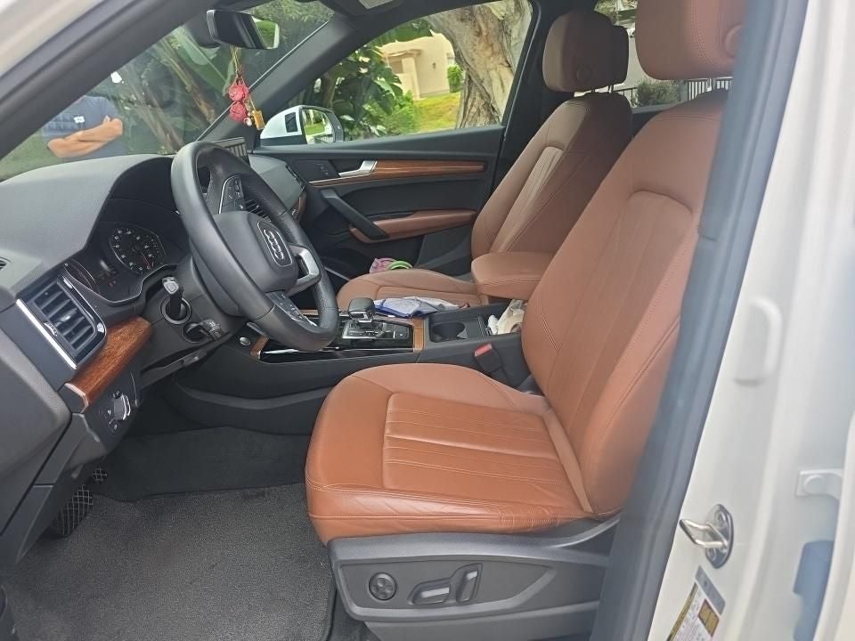 2023 Audi Q5 40 Premium quattro