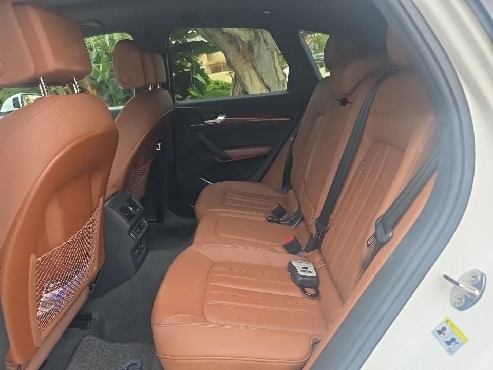 2023 Audi Q5 40 Premium quattro