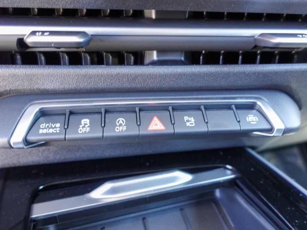 2026 Audi Q3 S line quattro