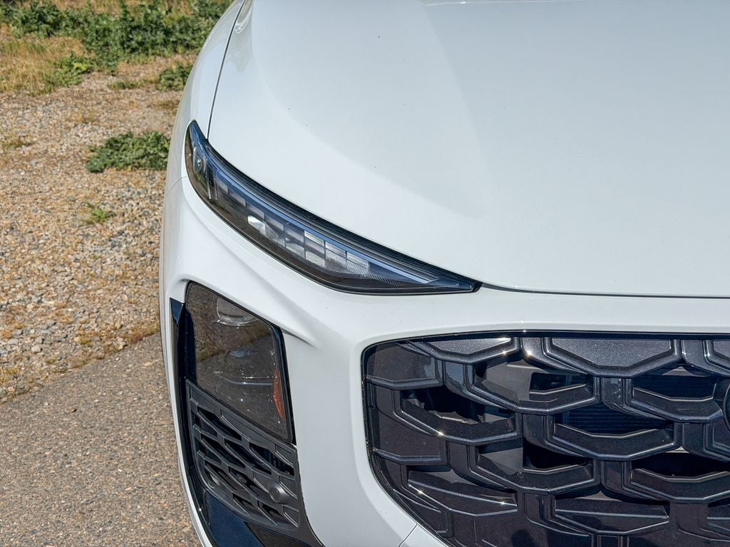 2026 Audi Q3 S line quattro