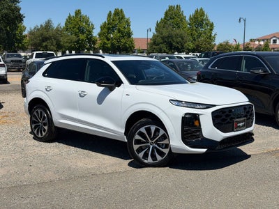 2026 Audi Q3 S line quattro
