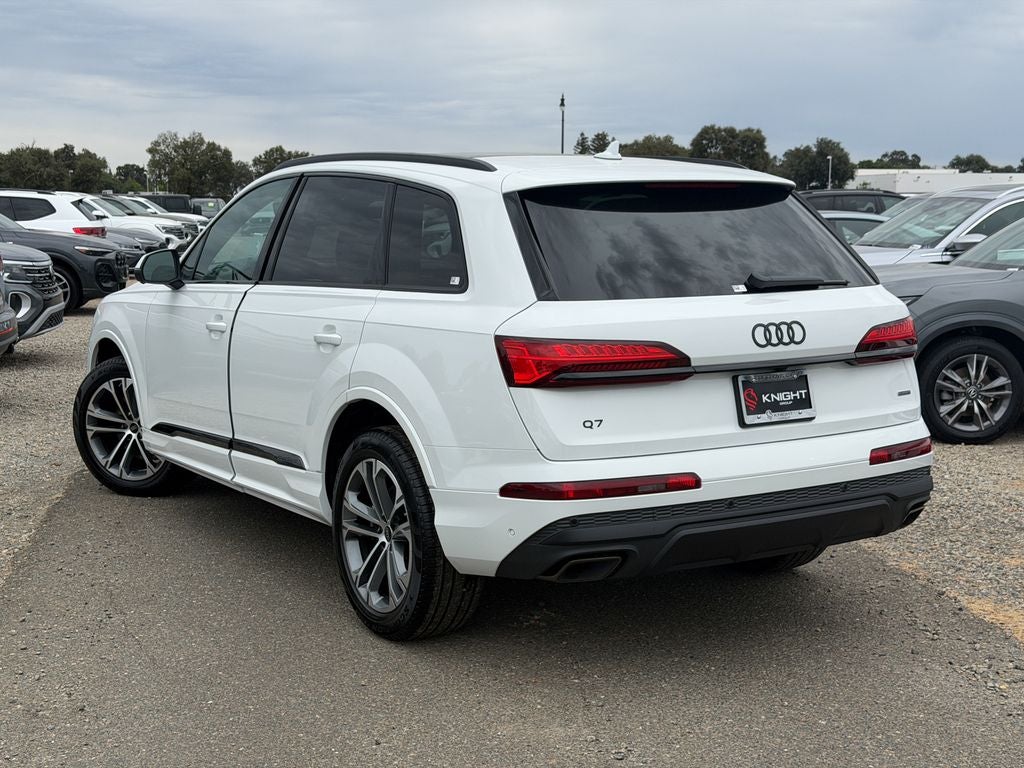 2026 Audi Q7 45 Premium quattro