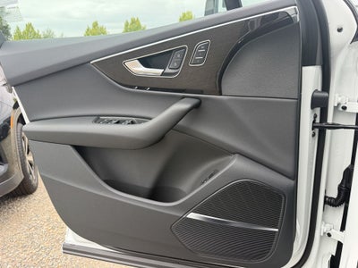 2026 Audi Q7 45 Premium quattro