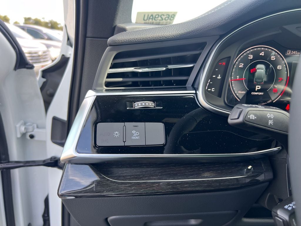 2026 Audi Q7 45 Premium quattro