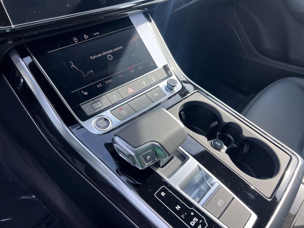 2026 Audi Q7 45 Premium quattro