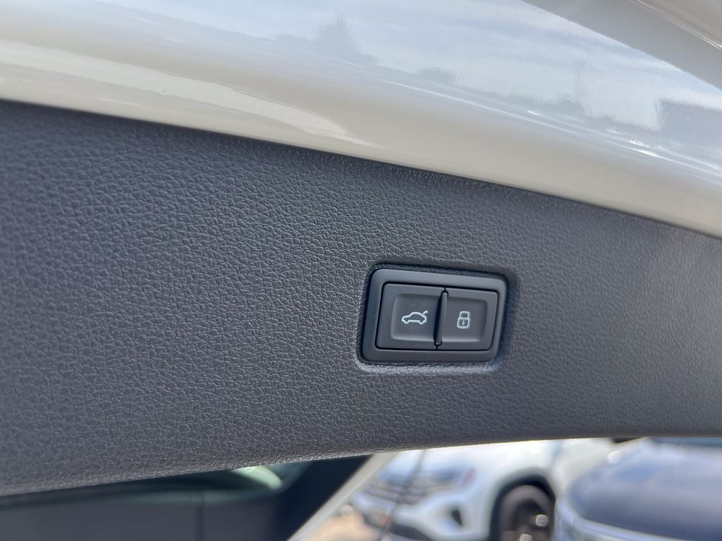 2026 Audi Q7 45 Premium quattro
