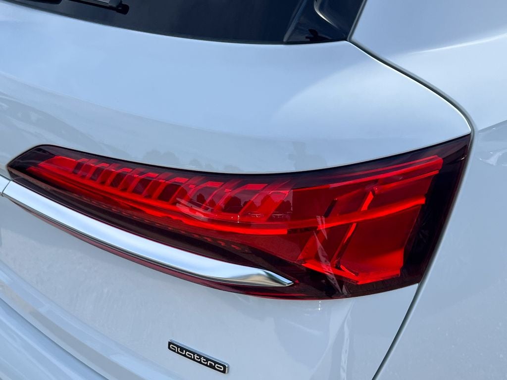 2026 Audi Q7 45 Premium quattro