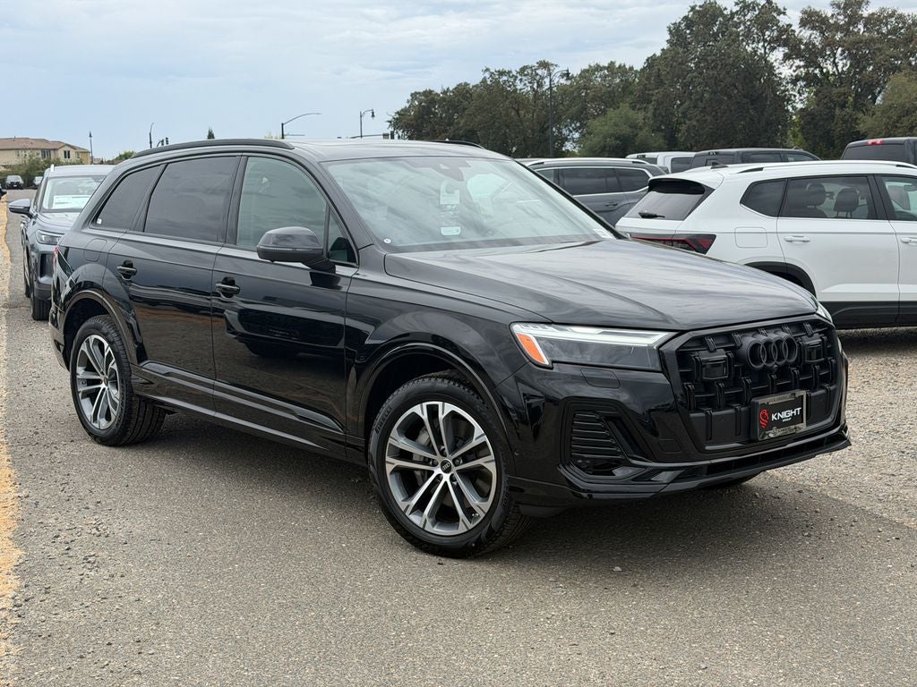 2026 Audi Q7 45 Premium quattro