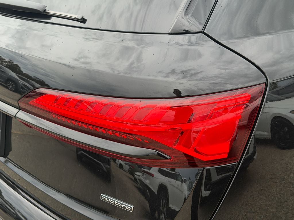 2026 Audi Q7 45 Premium quattro