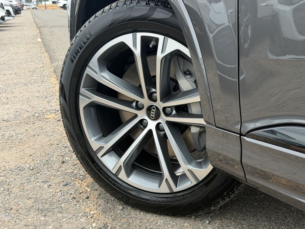 2026 Audi Q7 45 Premium quattro