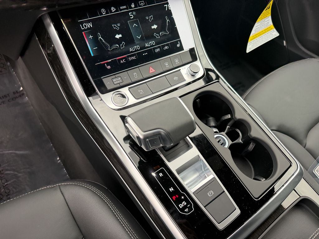 2026 Audi Q7 45 Premium quattro