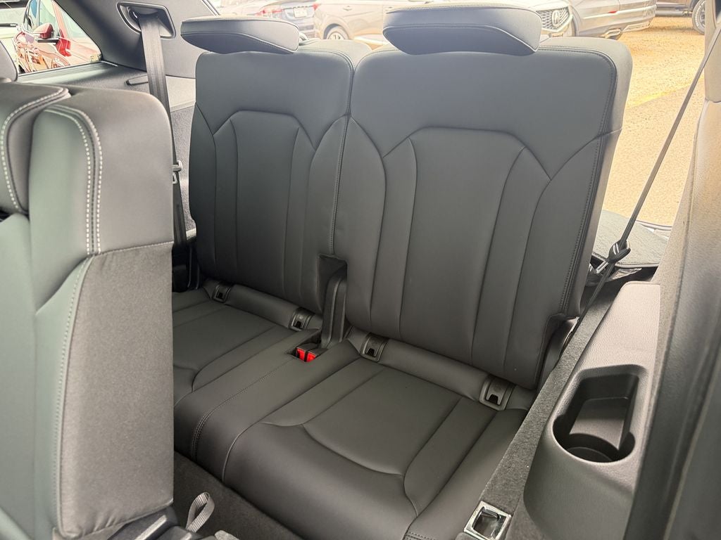 2026 Audi Q7 45 Premium quattro