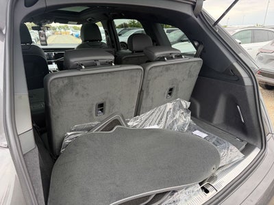 2026 Audi Q7 45 Premium quattro