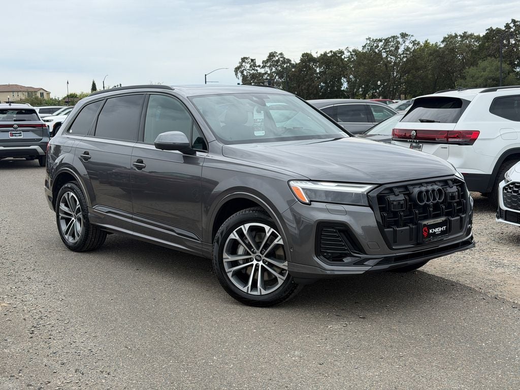 2026 Audi Q7 45 Premium quattro