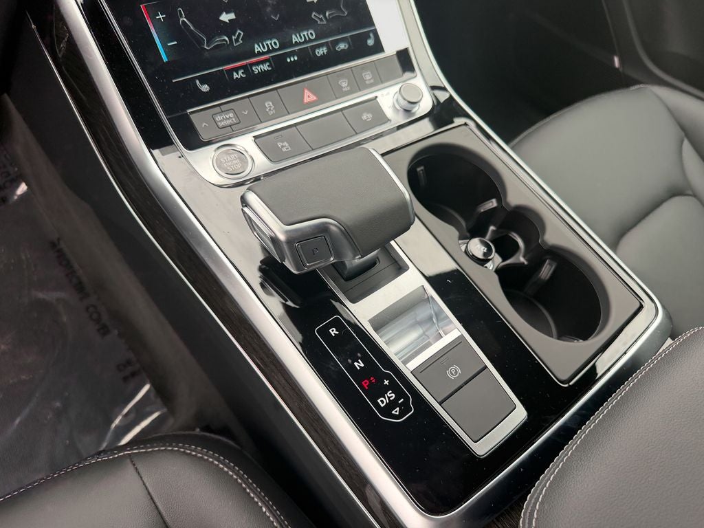 2026 Audi Q7 45 Premium quattro