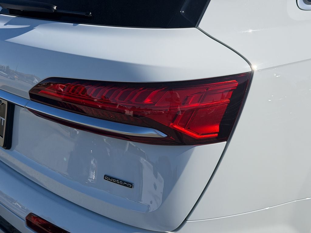 2026 Audi Q7 45 Premium quattro