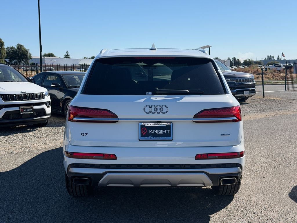 2026 Audi Q7 45 Premium quattro