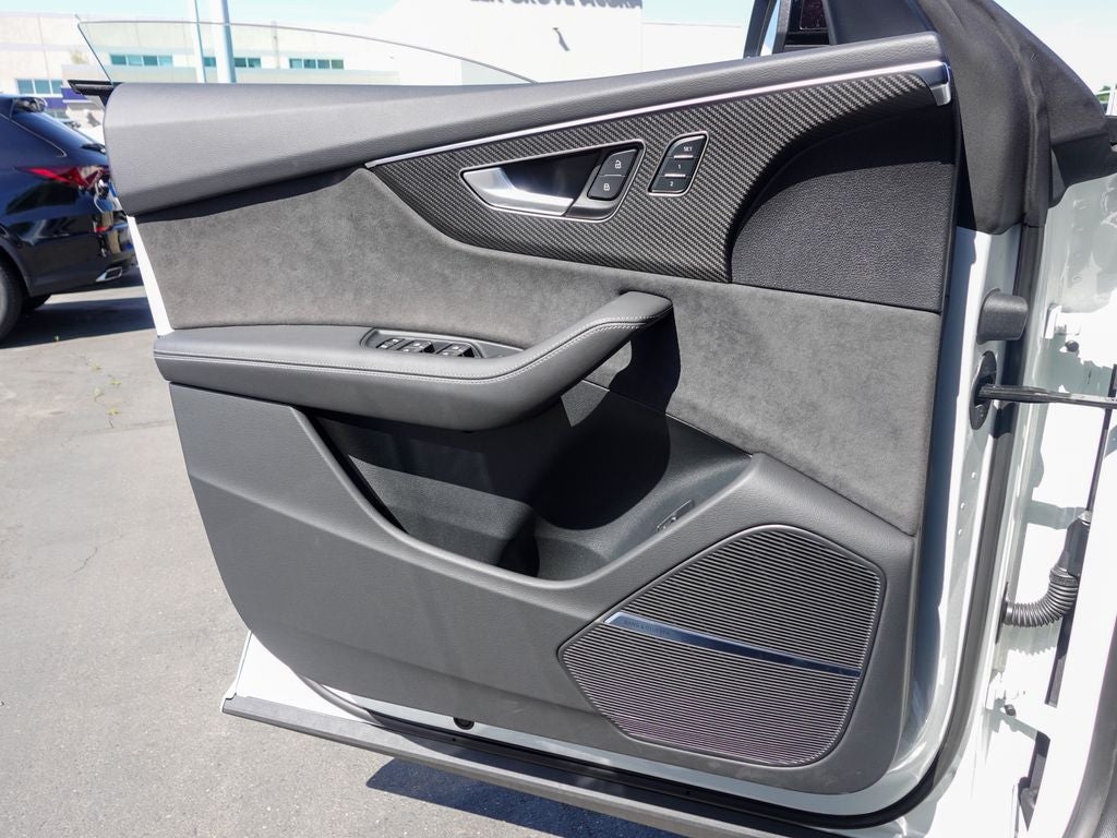 2024 Audi SQ8 4.0T Premium Plus quattro