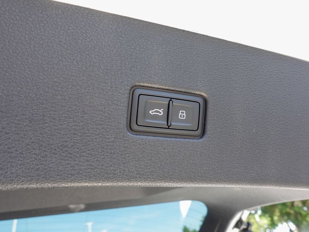 2024 Audi SQ8 4.0T Premium Plus quattro