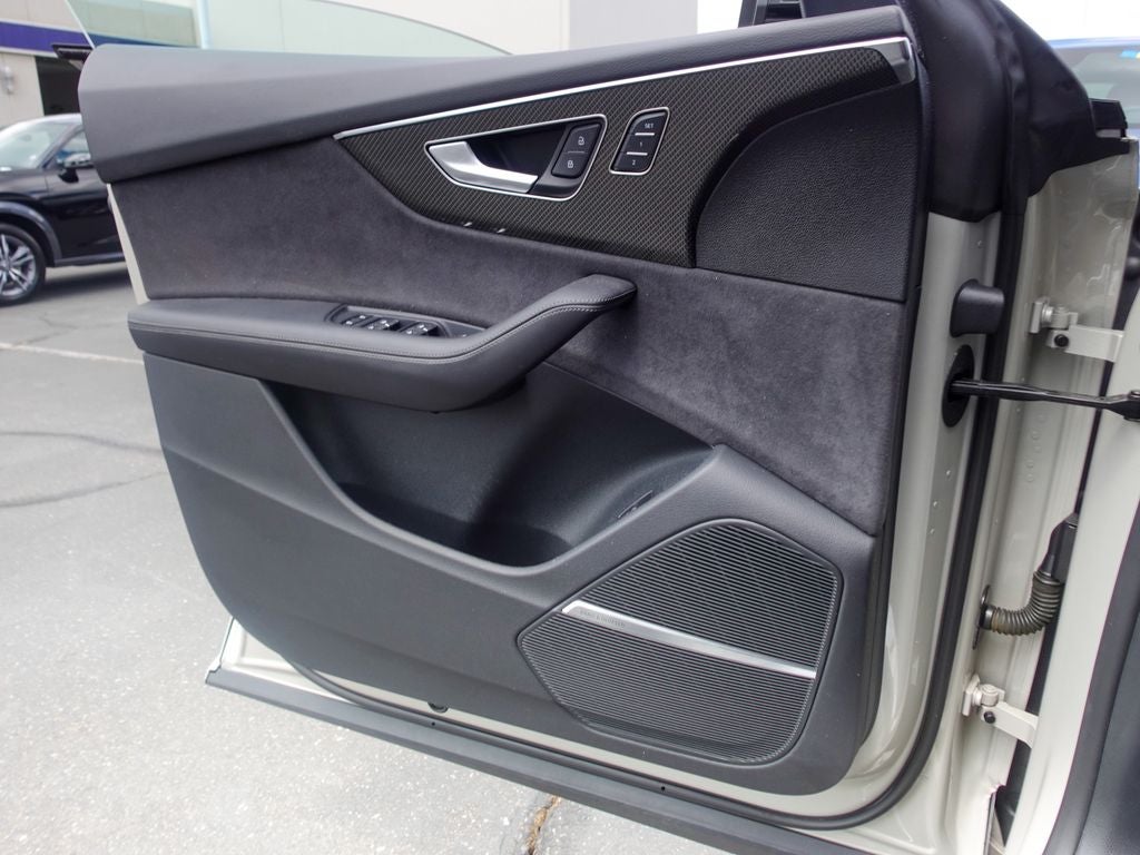 2023 Audi SQ8 4.0T Premium Plus quattro