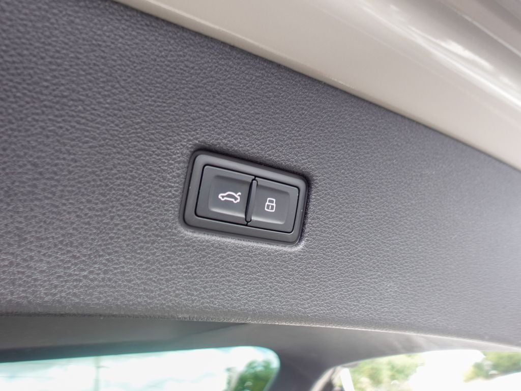 2023 Audi SQ8 4.0T Premium Plus quattro