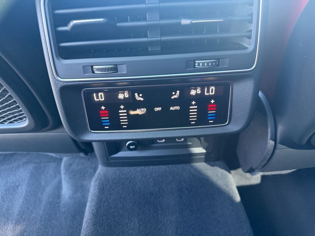 2021 Audi SQ7 Premium Plus quattro