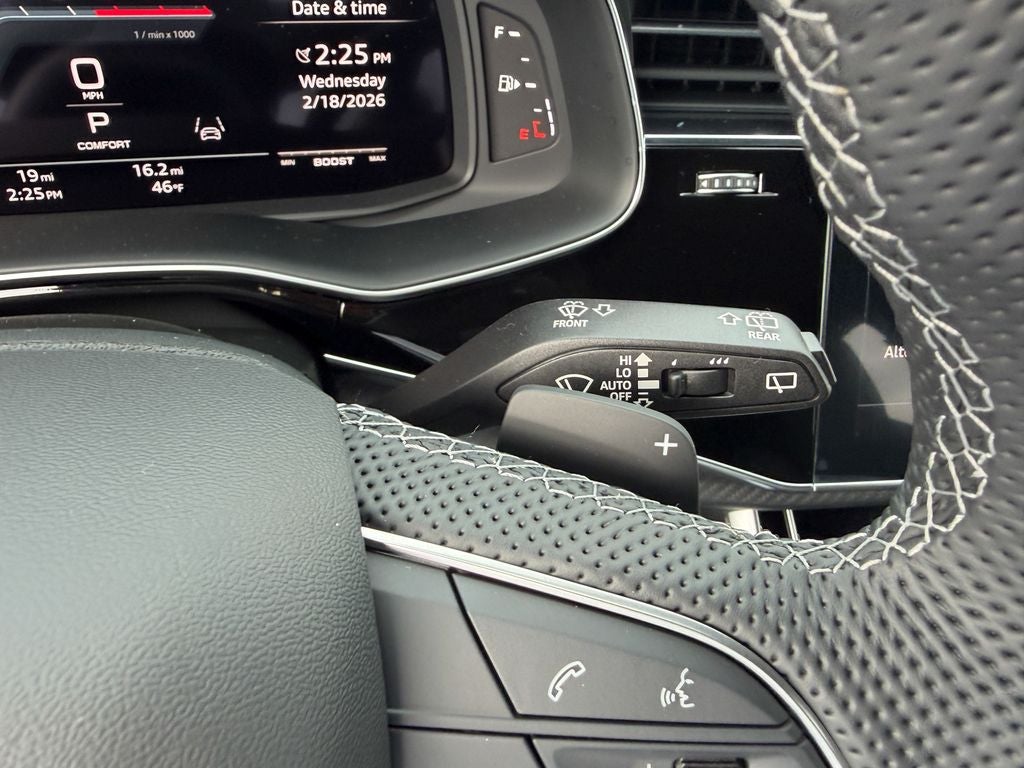 2026 Audi SQ7 Premium Plus quattro