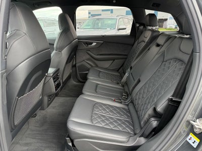 2026 Audi SQ7 Premium Plus quattro