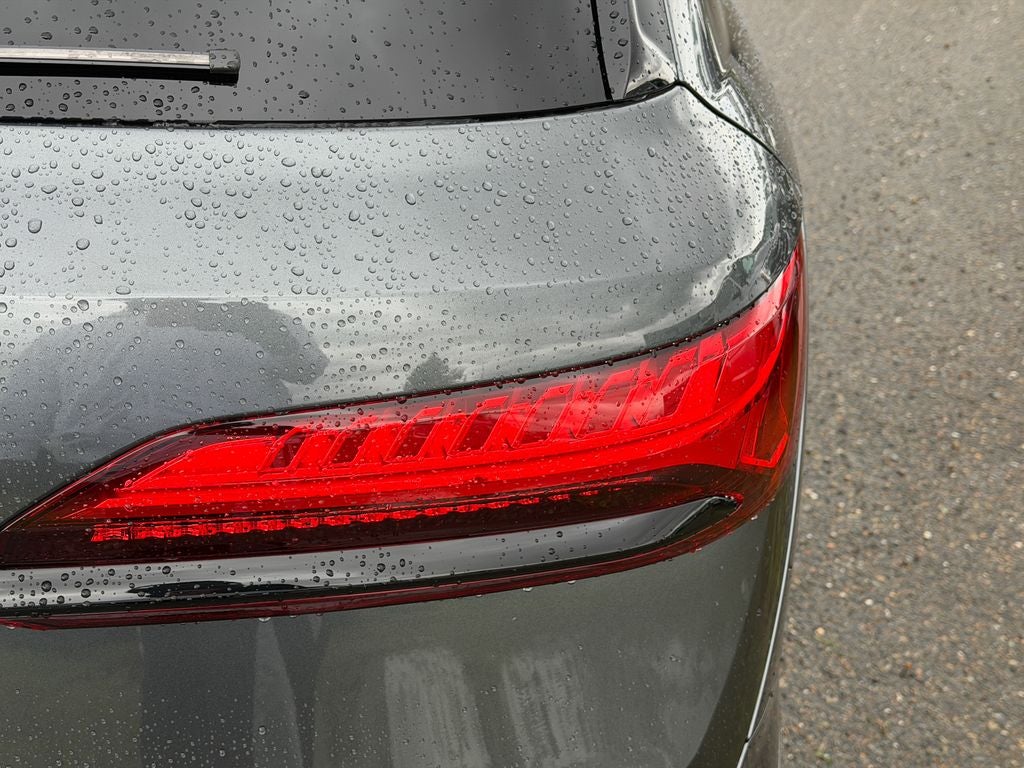 2026 Audi SQ7 Premium Plus quattro