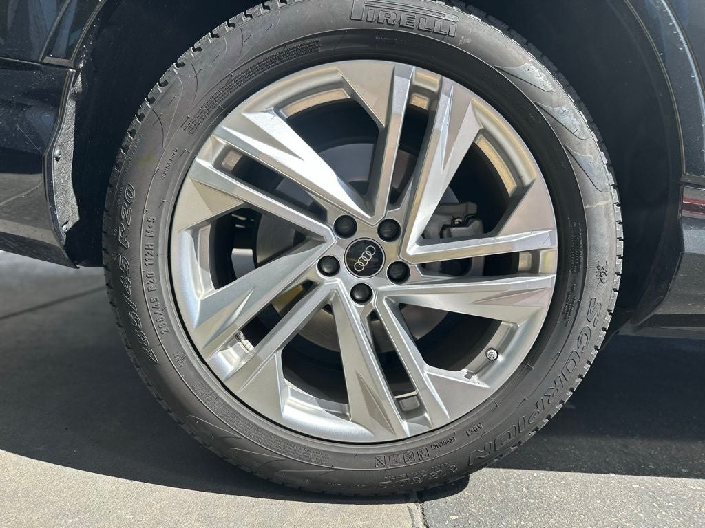 2023 Audi Q7 55 Premium quattro