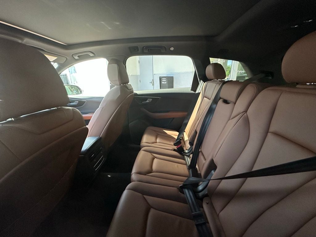 2023 Audi Q7 55 Premium quattro