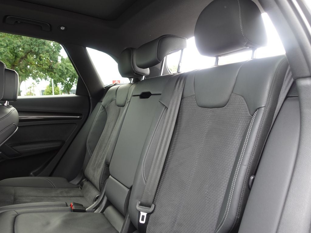 2022 Audi SQ5 Premium Plus quattro