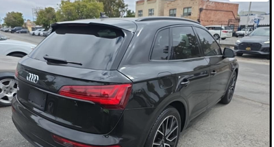 2023 Audi SQ5 Premium Plus quattro